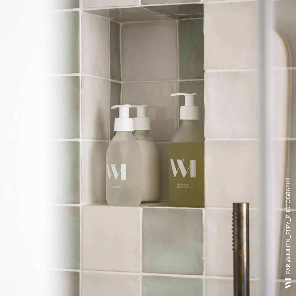 Illutration visuelle 5 de notre Gel douche | Pivoine &amp; Ylang What Matters
