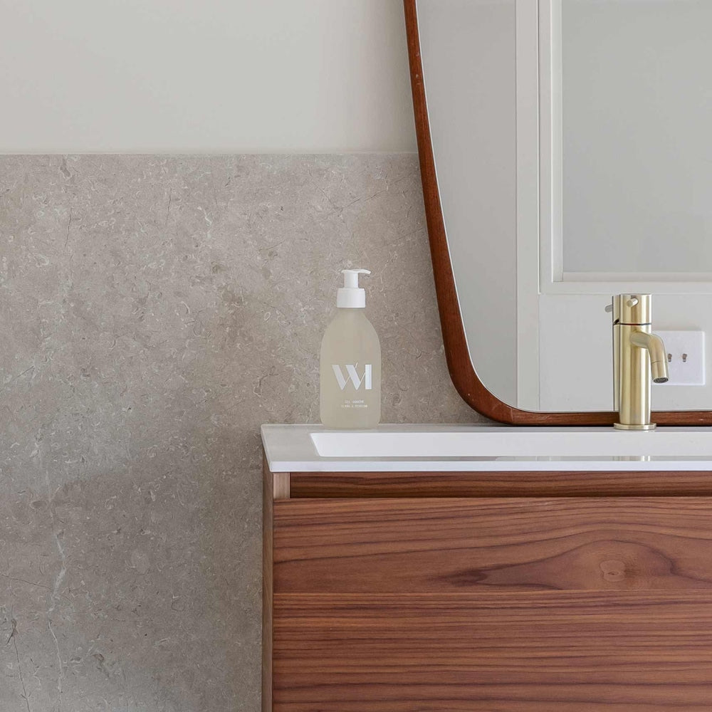 Illutration visuelle 7 de notre Gel douche | Pivoine &amp; Ylang What Matters