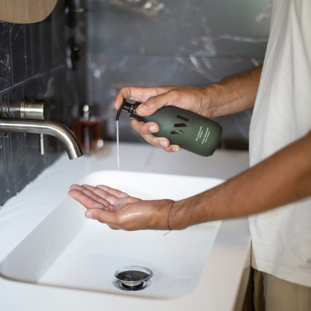 Illutration visuelle 8 de notre Gel Lavant Mains | Vétiver Bergamote What Matters