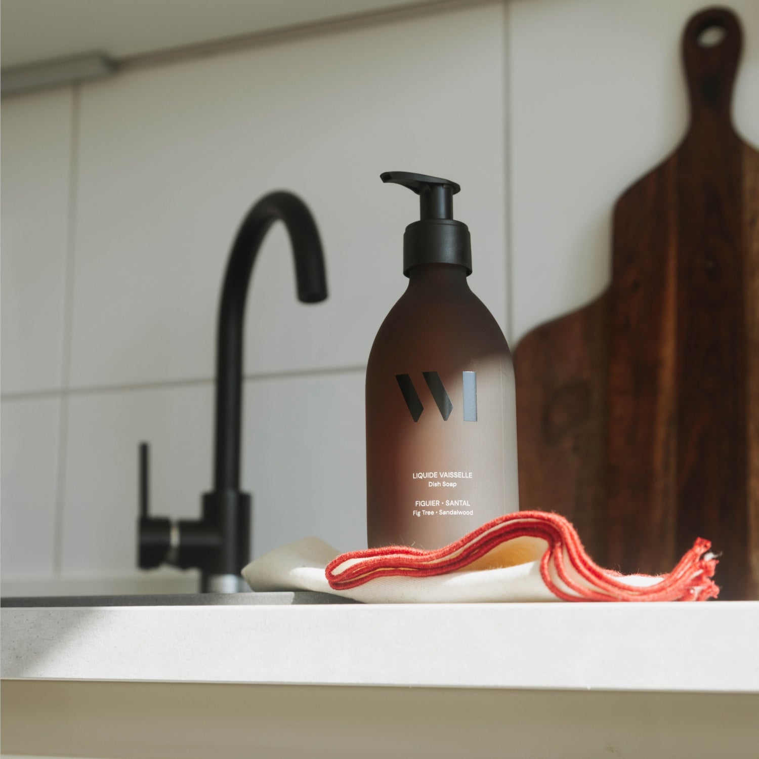Illutration visuelle 6 de notre Liquide Vaisselle | Figuier Santal What Matters